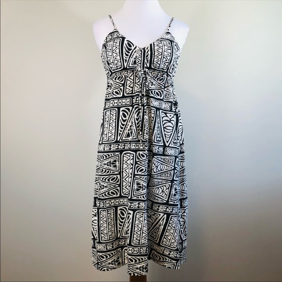 Sundress - Size Medium - Picture 2 of 5